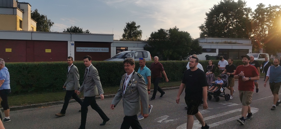 Jurafest_Umzug_34.jpeg
